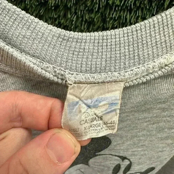 Vintage Disney Mickey Mouse Crewneck Size XL - Picture 3 of 4